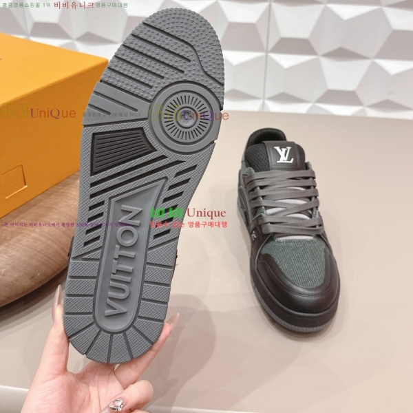 �������� LV Ʈ���̳� ����Ŀ�� 47LV262251-4