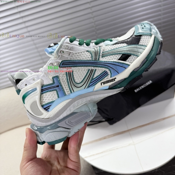 �߷��þư� NEW Runner ����Ŀ�� 56BL2622510-5