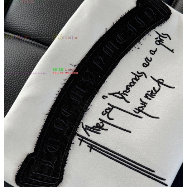 ���� ũ������ ���� Ƽ���� CH813271-1