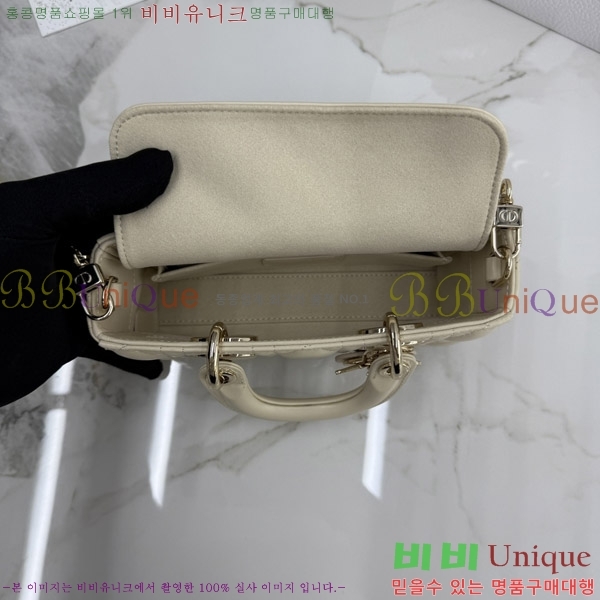 #��� ���� ���̵� �� ���� �� �̴� M0636-403