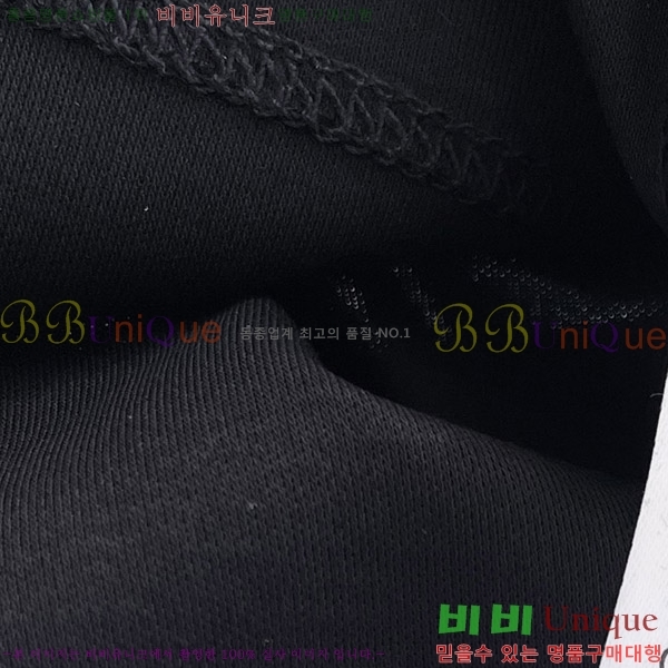 ���� ��**�� ���� Ƽ���� MO912763-5