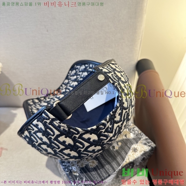 ��* ���� DR28418-4