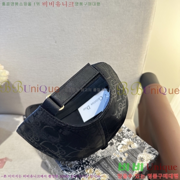 ��* ���� DR28424-1