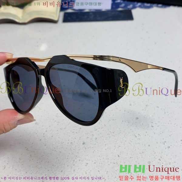 ���ζ� ���۶� Y967602-1