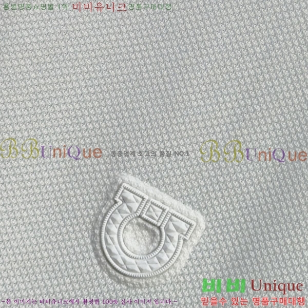 ���� ��󰡸� ī�� ���� Ƽ���� MO13470-4