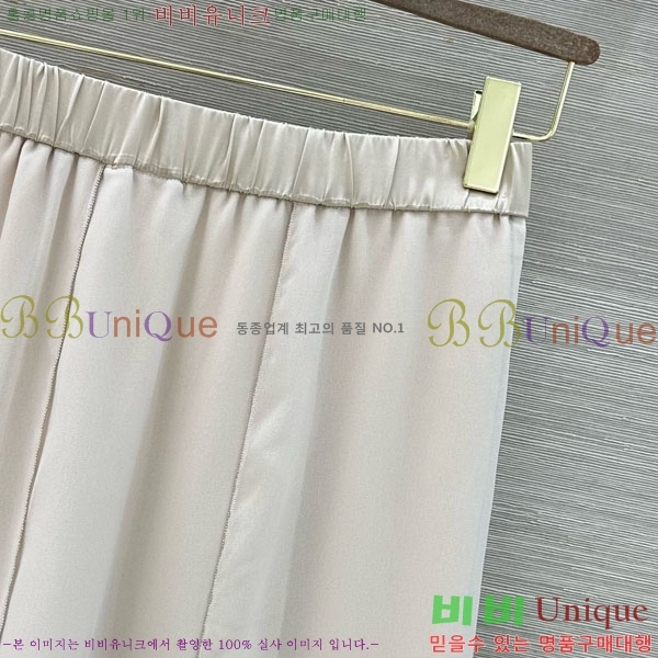 ���� ���ڷ� ��ġ�ڸ� ��ĿƮ BC33463-16