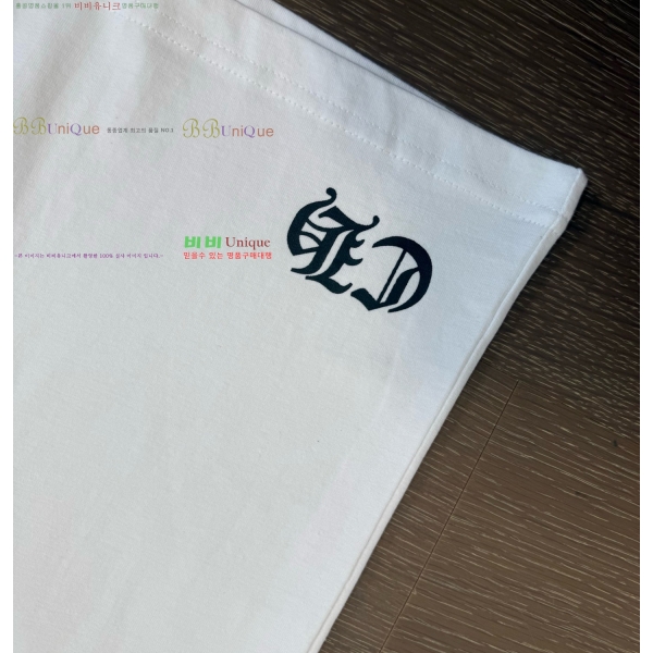 ���� ũ������ ���� Ƽ���� CH628807