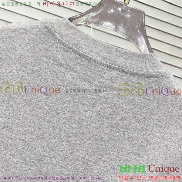���� ��**�� ���� Ƽ���� MO587622-8