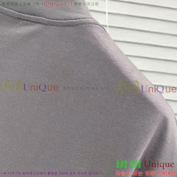 ���� ��**�� ���� Ƽ���� MO587622-10