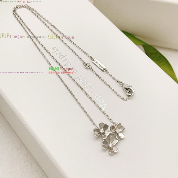 �������� Ƽ�Ĵ� ����� TIF206262-4