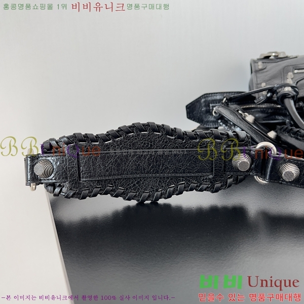 #�߷��þư� Neo cagole �� ��Ƽ�� 261610-101