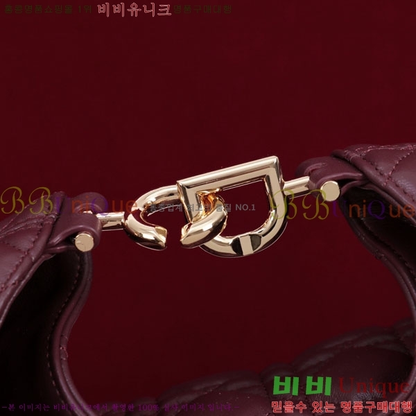 #��* �̴Ϲ� M1538-7