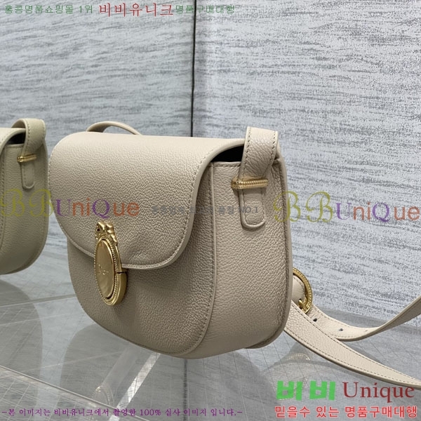 #��* �޴޸��� �÷� �� �̵�� M3922-201