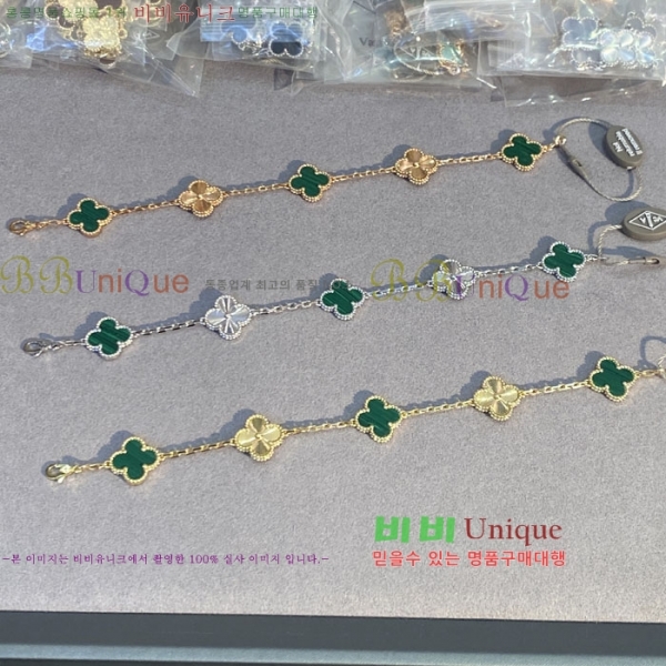 ��Ŭ�������� ���Ժ�� 5�� ��Ƽ�� ���� VA26624-4