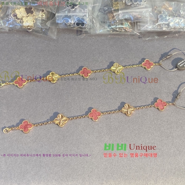 ��Ŭ�������� ���Ժ�� 5�� ��Ƽ�� ���� VA266212-1