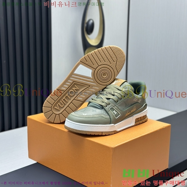  ����*�� Ʈ���̳� ����Ŀ�� �������� L6100222-2