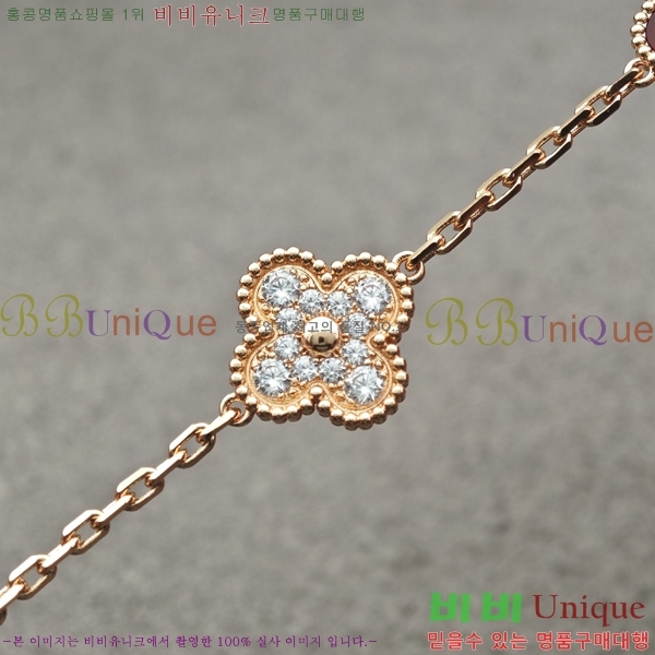 ��Ŭ�������� ���Ժ�� 5�� ��Ƽ�� ���� 22VA266164-4