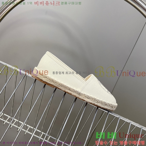 ������ �����ĵ� �÷����� CE92665-1