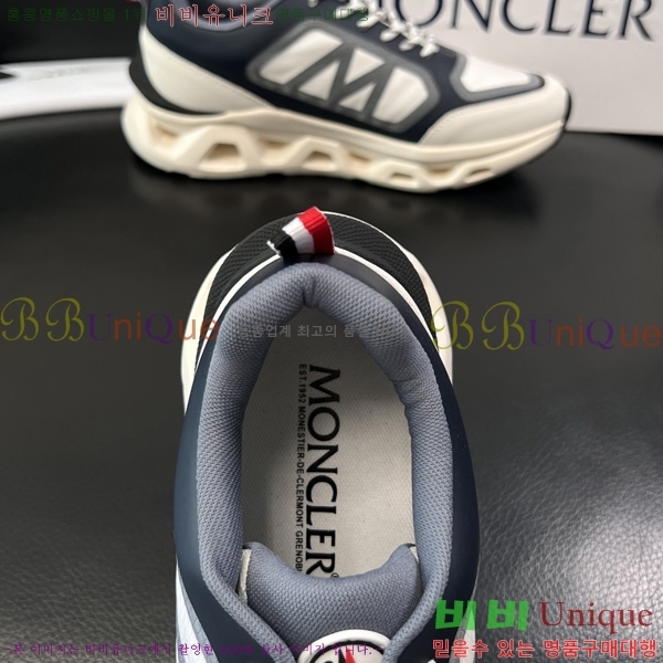 ���� ��**�� ����Ŀ�� M570089-2