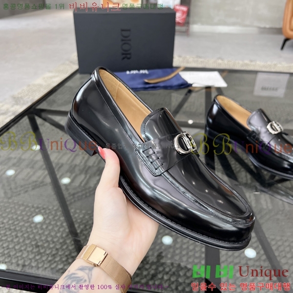 ���� ��� ���� D3R77590-3