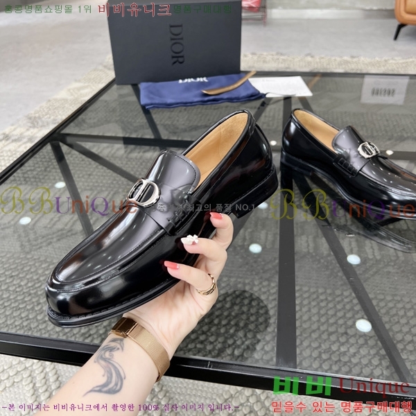 ���� ��� ���� D3R77590-3