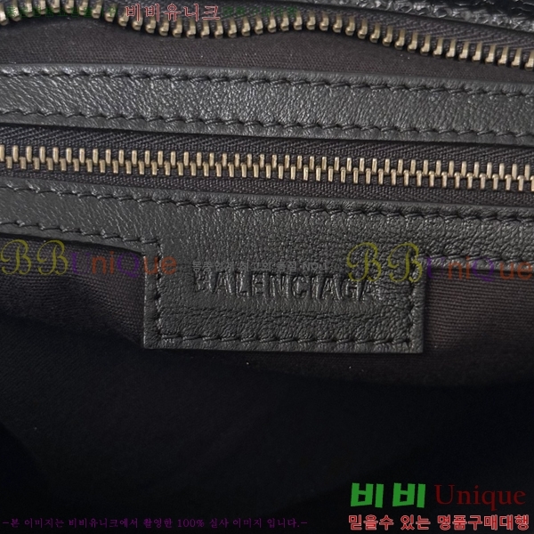 #�߷��þư� 𝗟𝗘 𝗖𝗜𝗧𝗬 �� ��Ƽ ������ 90030-102