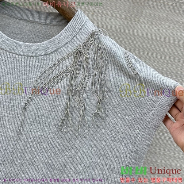 ���� ���ڷ� ��ġ�ڸ� ���� Ƽ���� BC3547478589-10
