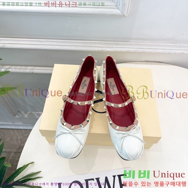 ���� �߷�*�� ROCKSTUD �÷����� 3VT69902-2