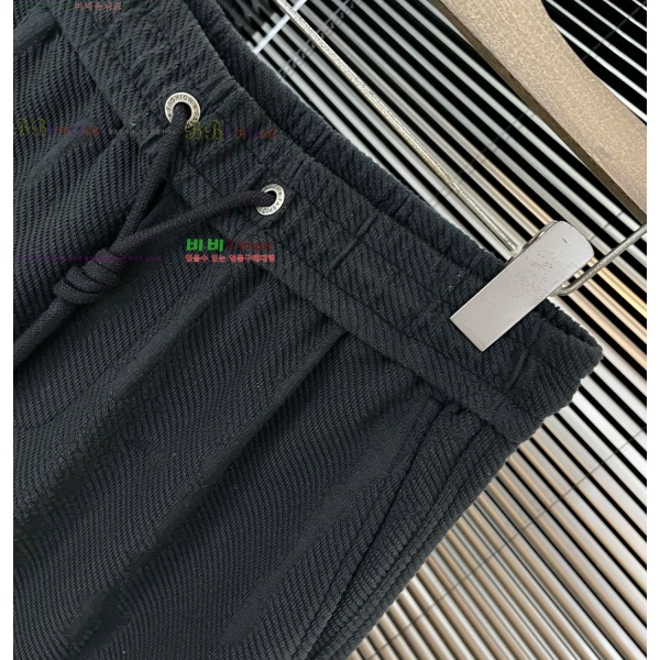 ���� ũ������ �ݹ��� CH413789-1