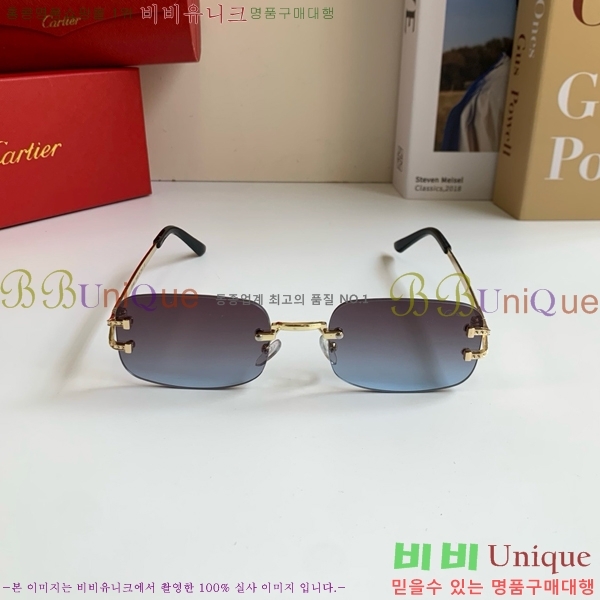 ���� ��쿡 ���۶� CAR167284