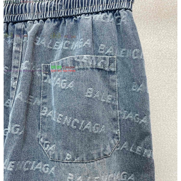 ���� �߷��þư� �ݹ��� BA136956