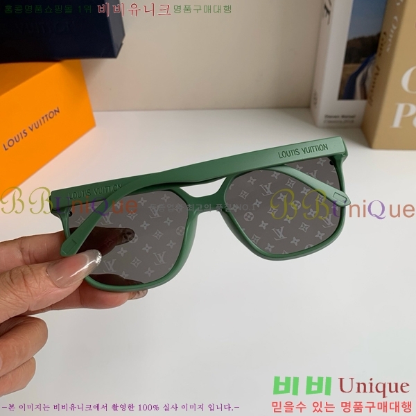 �������� ���̺��� ���۶� HYU26744