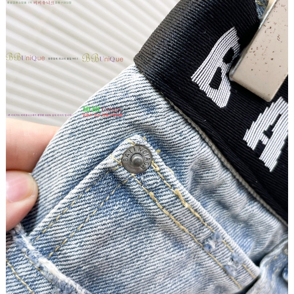 ���� �߷��þư� �ݹ��� BA136974