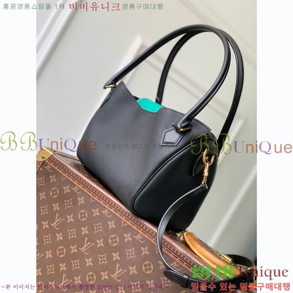 #����*�� ��ī�� ���ǵ� M30327-102