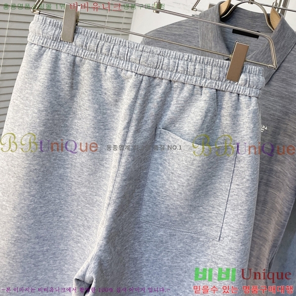 ���� ũ������ �ݹ��� CH138657-1