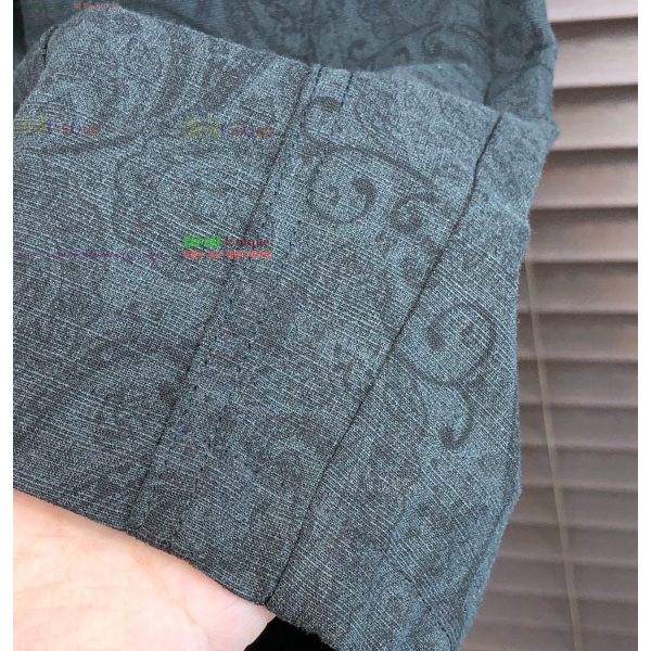 ���� ũ������ �ݹ��� CH138659-1