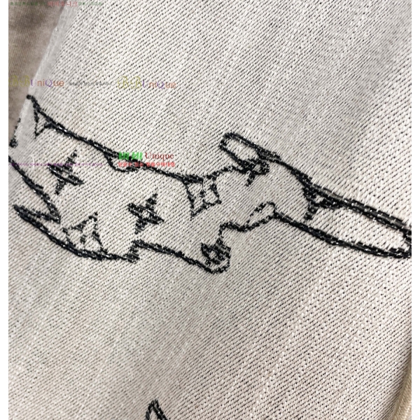 ���� ���̺��� �ݹ��� CH413790-17