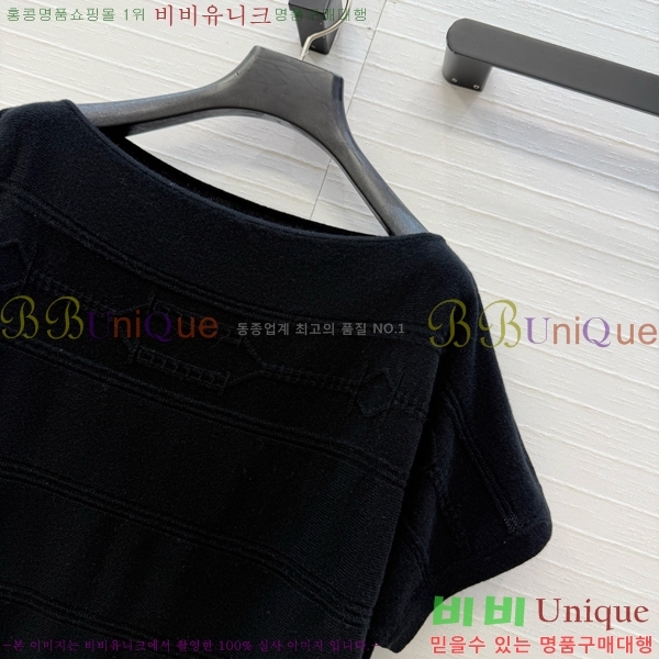 ���� �����޽� ���� Ƽ���� HE1356703-1