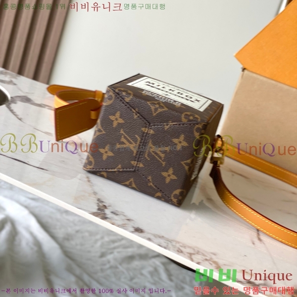 #����*�� ��ũ �ڽ��� ���׷� M29326-200