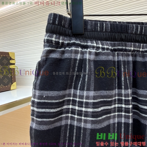 ���� ũ������ ���´� �ݹ��� 25CH267211-5-1