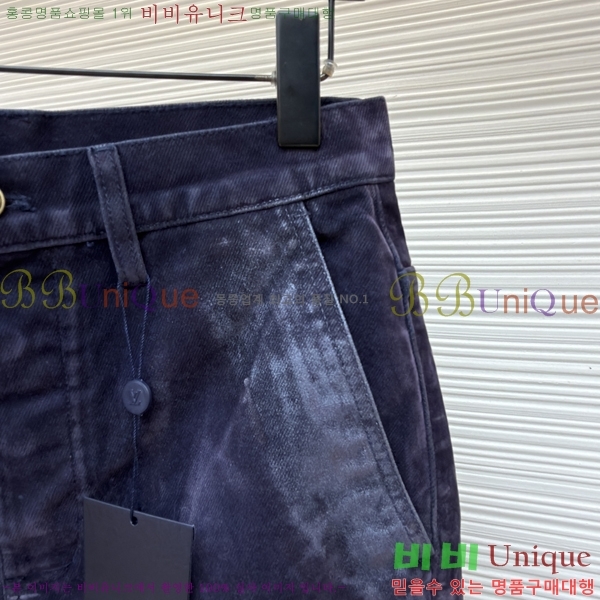 ���� ���̺��� û���� 25LBH267205-2