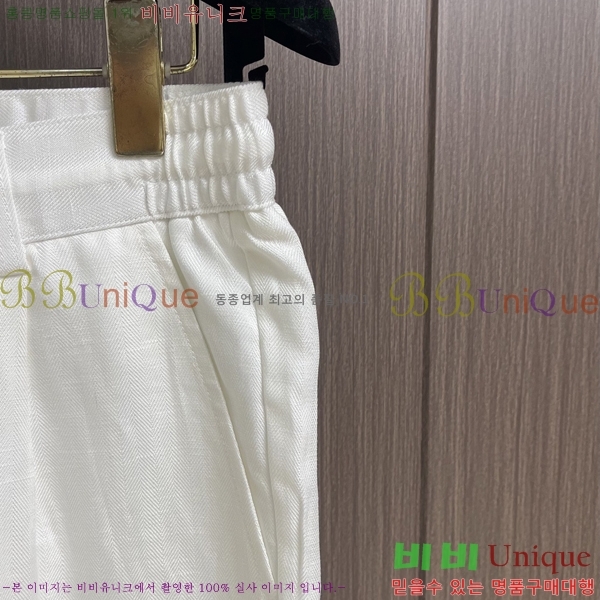 ���� ���ڷ� ��ġ�ڸ� ���� BC437883-1