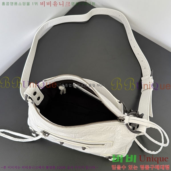 #�߷��þư� 𝗟𝗘 𝗖𝗜𝗧𝗬 𝗠𝗼𝘁𝗼 ����� 71254-105