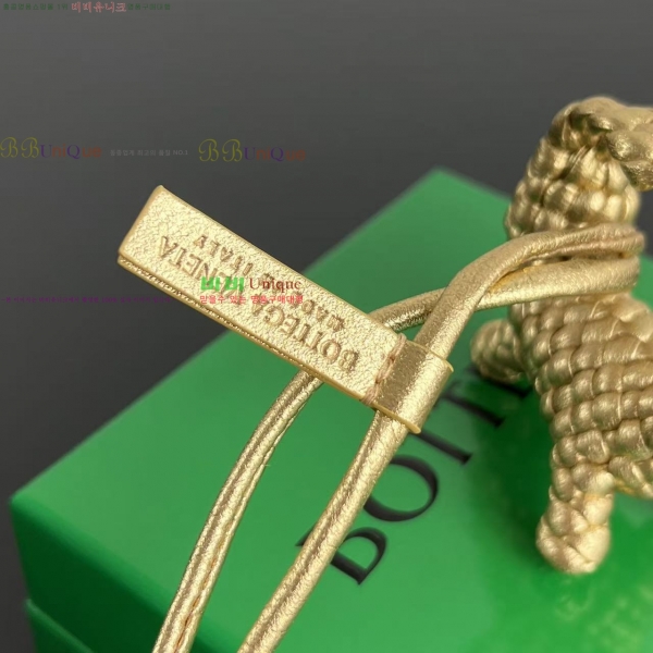 ���װ�����Ÿ ŰȦ�� BV867134-8