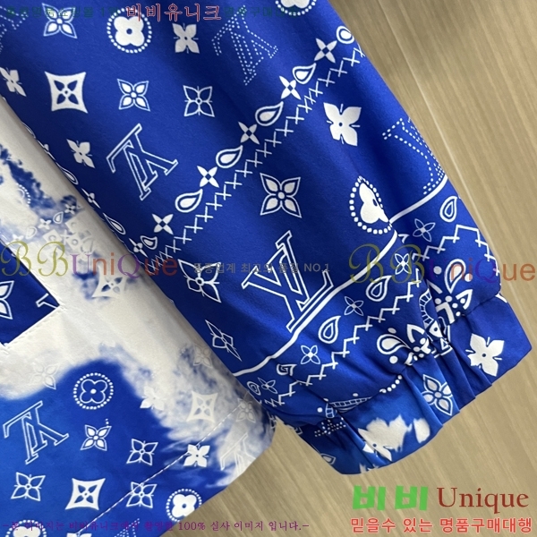 ���� ���̺��� �����Ϸ� ���� �ݹ��� �¾� 39LT267412-9