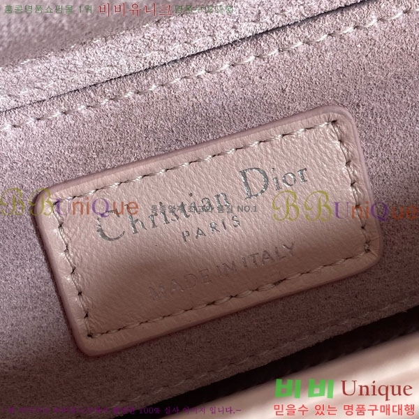 #��� �� ���� �� �̴� M0636-851