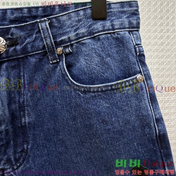 ���� ũ������ ���� �ݹ��� 22HC26876-1