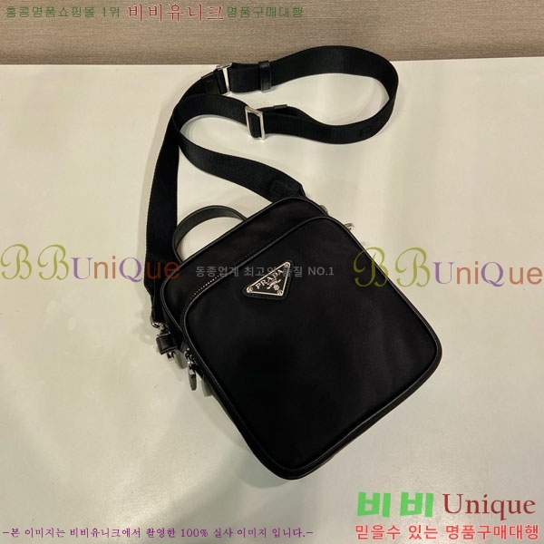 #��*�� �ﰢ�ΰ� ũ�ν��� 2VH211-101