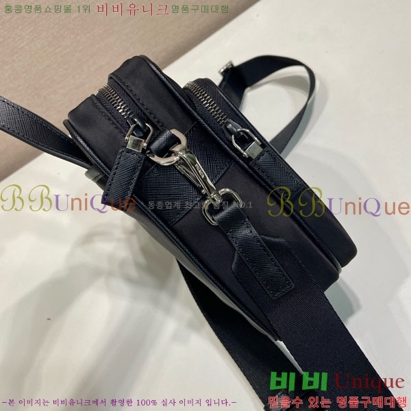 #��*�� �ﰢ�ΰ� ũ�ν��� 2VH211-101
