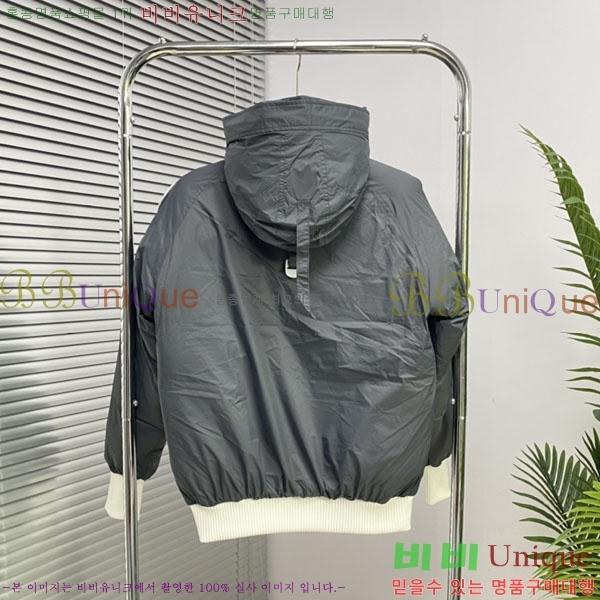 ���� ĳ���ٱ��� �ٿ� �е� CAG15736-4